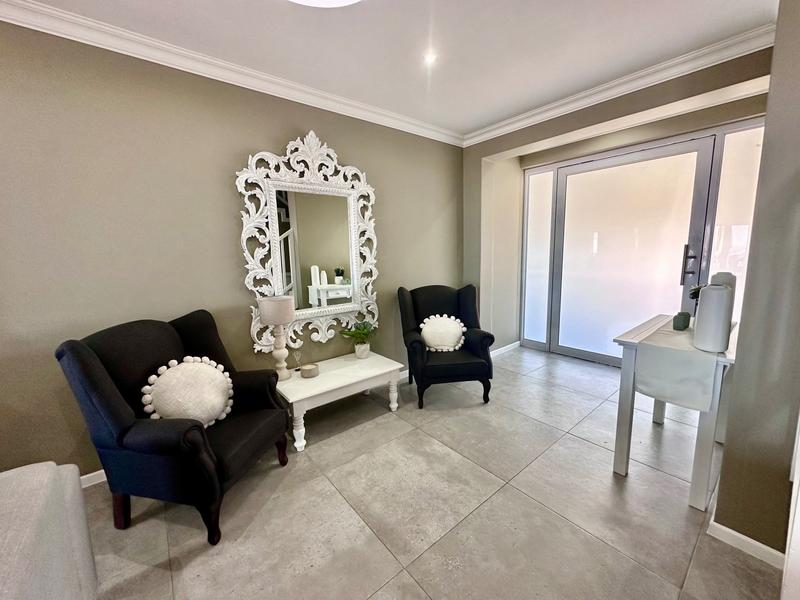 To Let 4 Bedroom Property for Rent in Pinnacle Point Golf Estate Western Cape